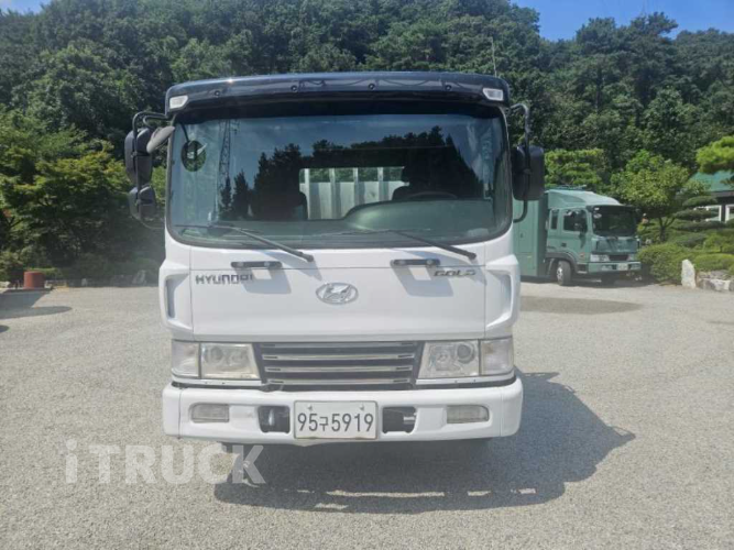 현대 메가트럭 250 단바리 카고 5톤 수동