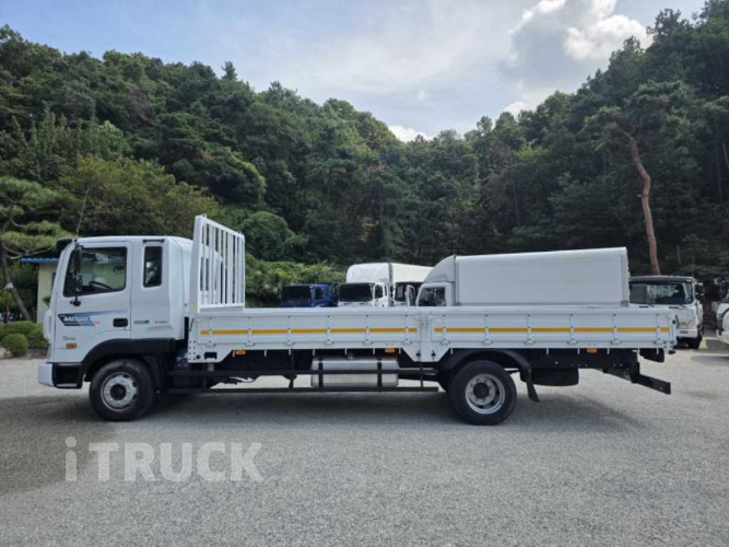 현대 메가트럭 280 단바리 카고 5톤 수동