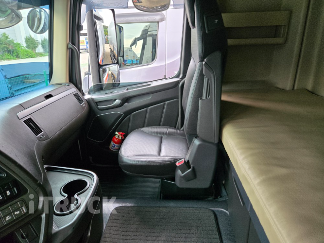 현대 엑시언트 프로 540 십바리 윙바디 14톤 오토 리타더 16