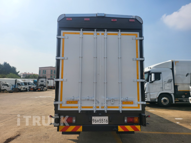 현대 메가트럭 와이드캡 후축 상승윙바디 8.5톤 수동 3