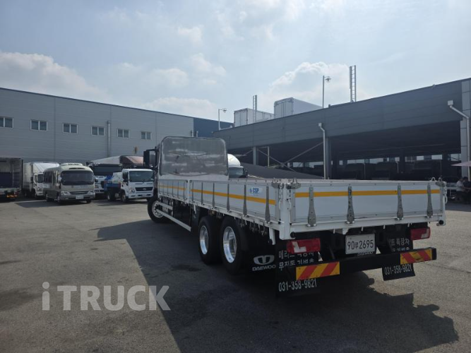 타타대우 구쎈 320 후축 카고 9.5톤 오토 3