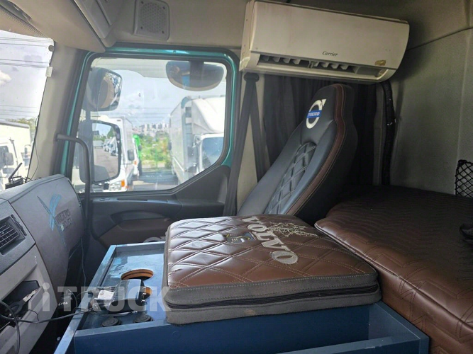 볼보 FE 350 후축 윙바디 9.5톤 오토 12