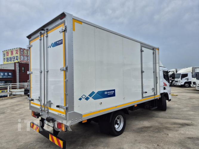 현대 올뉴마이티 3.5톤 냉동탑 4