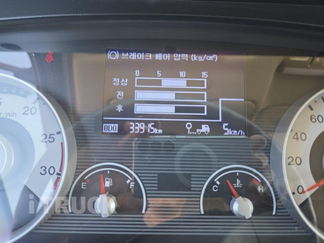 현대 메가트럭 집게차 260 5톤 수동 없음(순정)