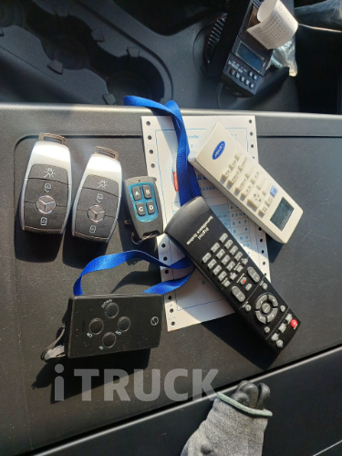 벤츠 아록스 299 후축 냉동 컨테이너탑 10.5톤 오토 12