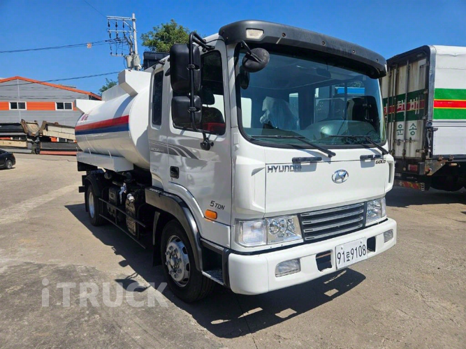 현대 탱크로리 메가트럭 10,000L 수동
