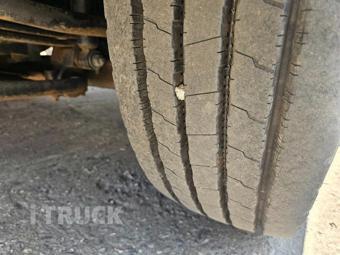 현대 탱크로리 메가트럭 10,000L 수동 13