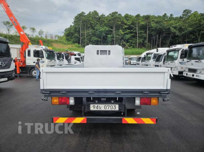 현대 올뉴마이티 3.5톤 카고 슈퍼캡 4