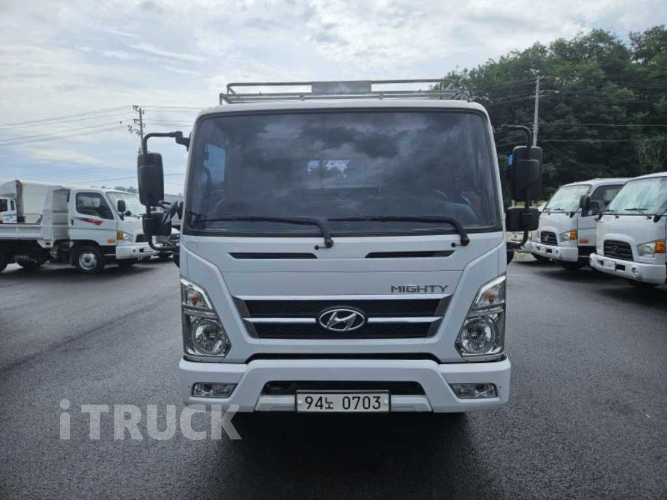 현대 올뉴마이티 3.5톤 카고 슈퍼캡 1