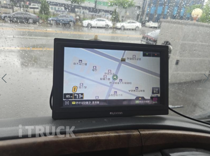현대 메가트럭 225 단바리 카고 5톤 수동