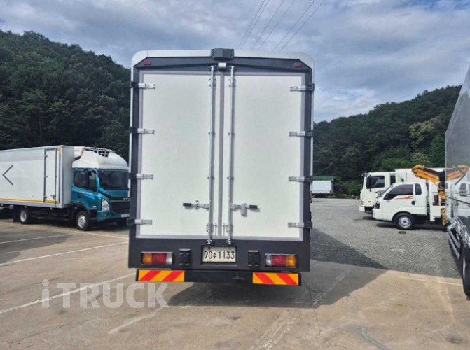 현대 메가트럭 250 단바리 윙바디 5톤 수동