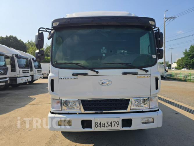 현대 메가트럭 280 단바리 카고 5톤 수동