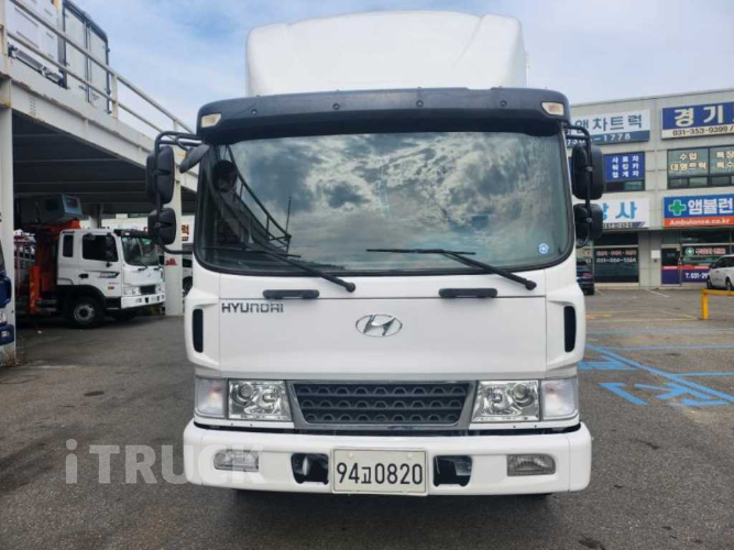 현대 메가트럭 280 후축 윙바디 5톤 수동 1