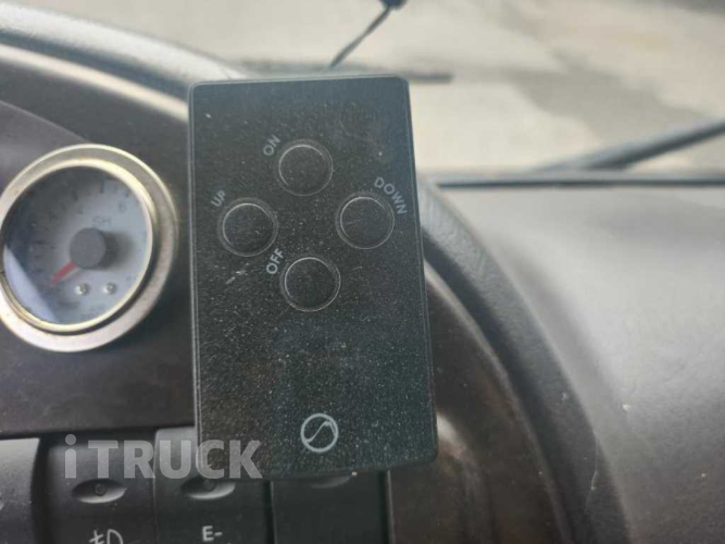 현대 메가트럭 280 후축 윙바디 5톤 수동 12