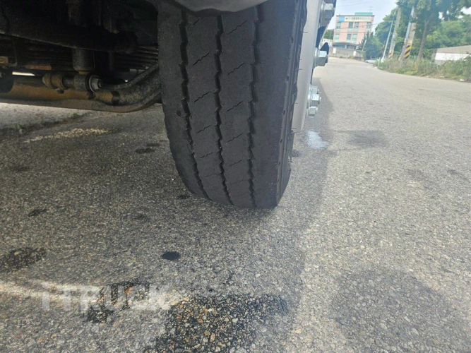 현대 메가트럭 280 단바리 카고 4.5톤 수동