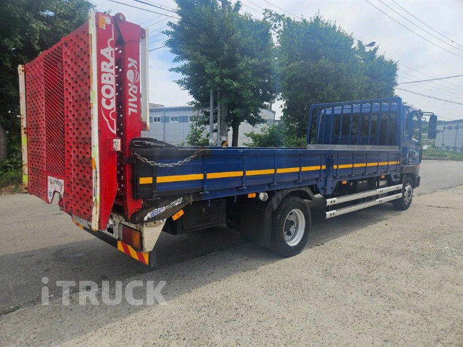 현대 메가트럭 280 단바리 카고 4.5톤 수동