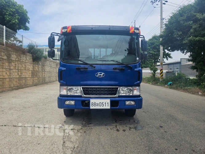 현대 메가트럭 280 단바리 카고 4.5톤 수동