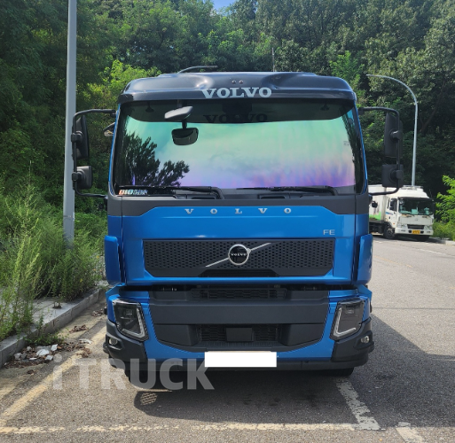 볼보 FE 350 후축 카고 11톤 오토