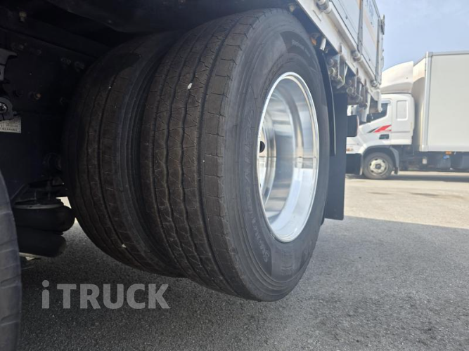 타타대우 구쎈 320 후축 카고 9.5톤 오토 15