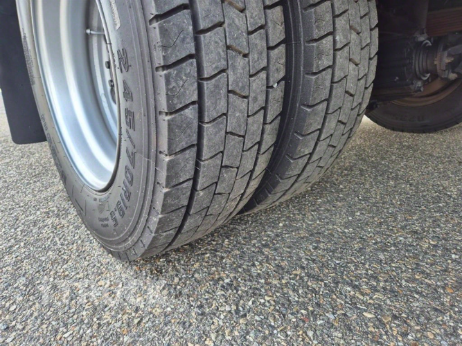 현대 메가트럭 280 단바리 윙바디 5톤 수동 8