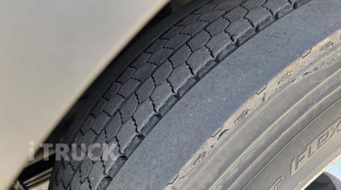 현대 파비스 325 후축 윙바디 9톤 오토 8