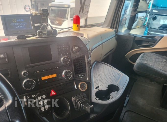 벤츠 아록스 510 후축 상승윙바디 25톤 오토 리타더 12