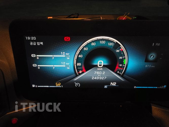 벤츠 아록스 299 후축 냉동 컨테이너탑 10.8톤 오토