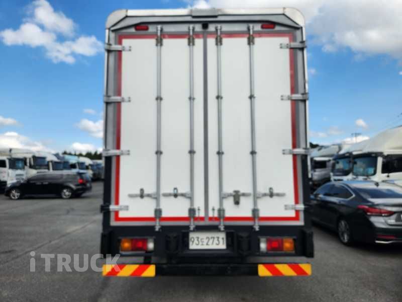 현대 메가트럭 와이드캡 300 후축 윙바디 5톤 수동 6