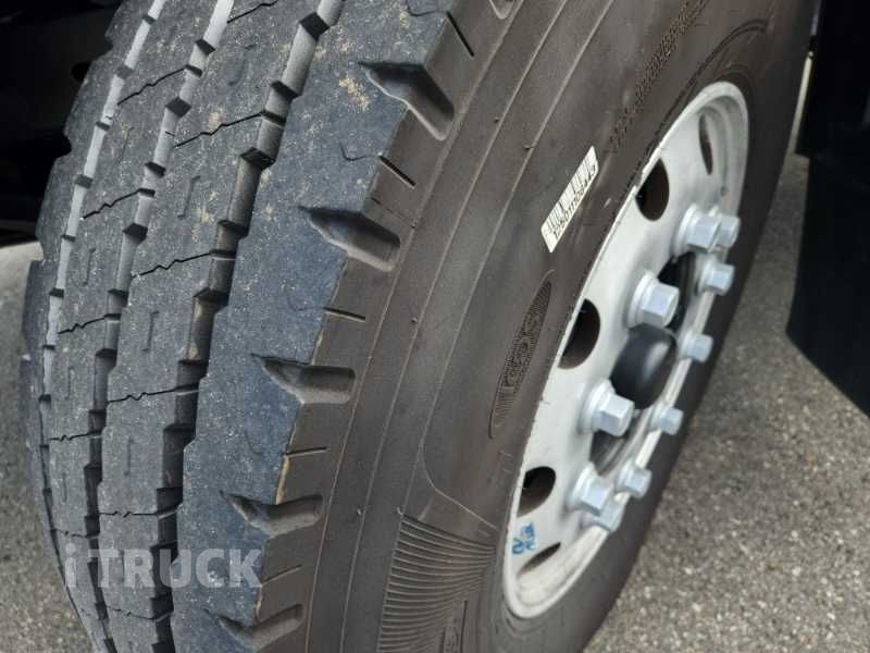 현대 메가트럭 와이드캡 300 후축 윙바디 5톤 수동 3