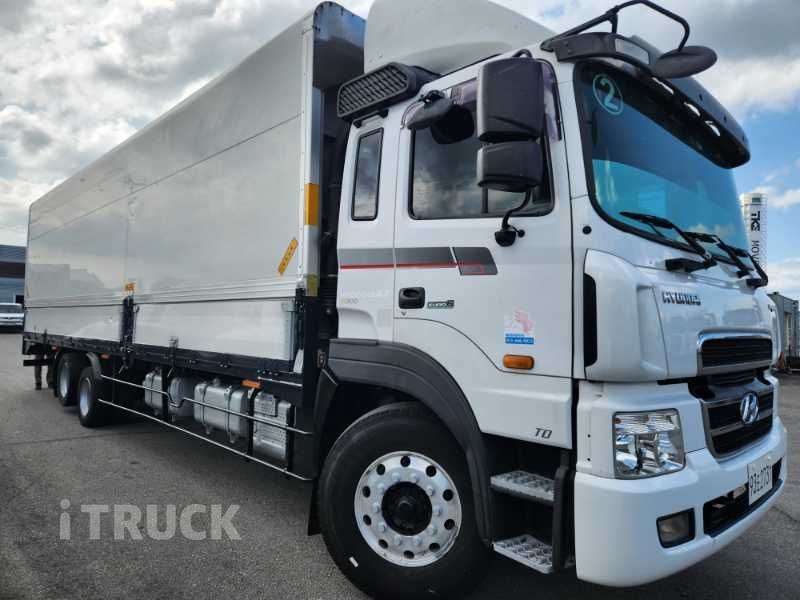 현대 메가트럭 와이드캡 300 후축 윙바디 5톤 수동 1