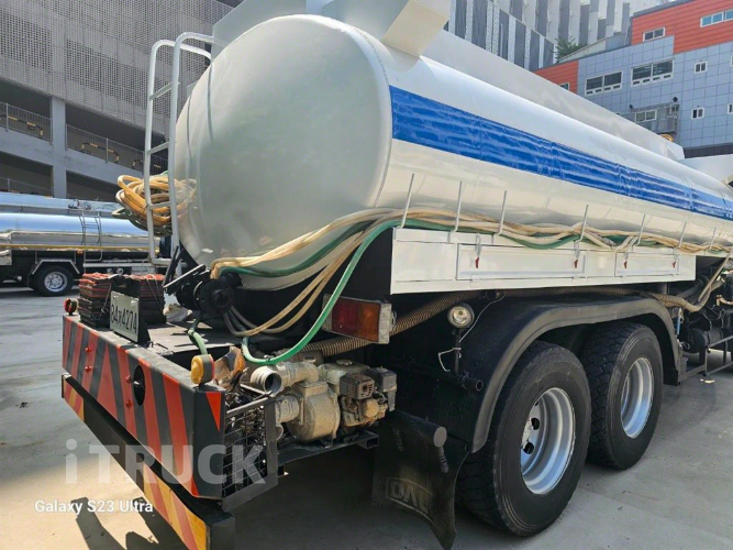 현대 살수차 슈퍼트럭 스텐탱크 14,400L 수동 4