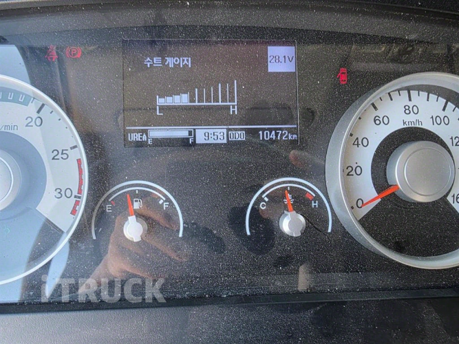 현대 탱크로리 메가트럭 알탱크 10,000L 수동 12