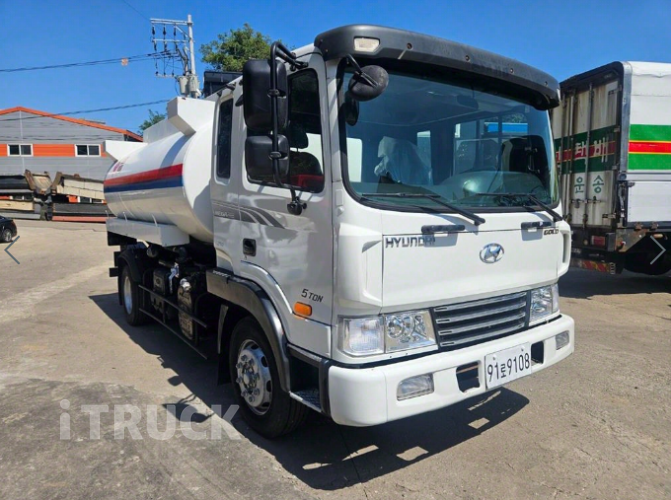 현대 탱크로리 메가트럭 철탱크 10,000L 수동 1