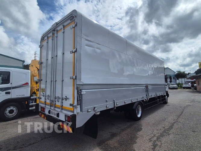 현대 메가트럭 270 단바리 윙바디 4.5톤 수동 3