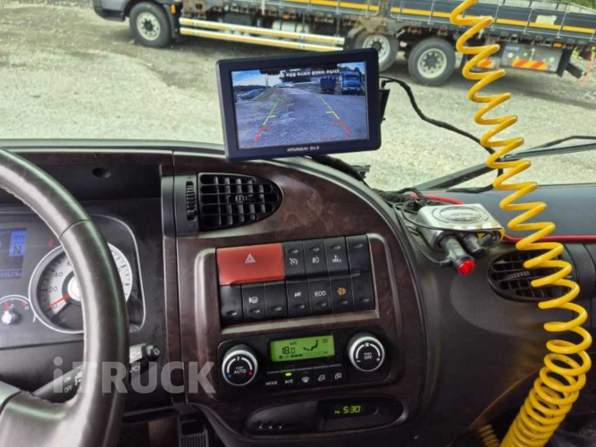 현대 메가트럭 280 단바리 카고 5톤 오토 10