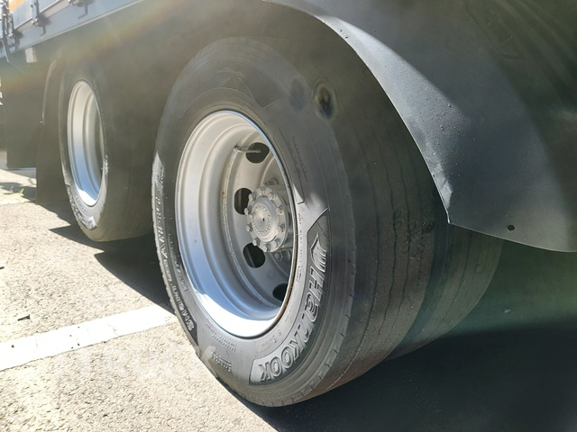 현대 메가트럭 와이드캡 300 후축 윙바디 7.5톤 오토 7