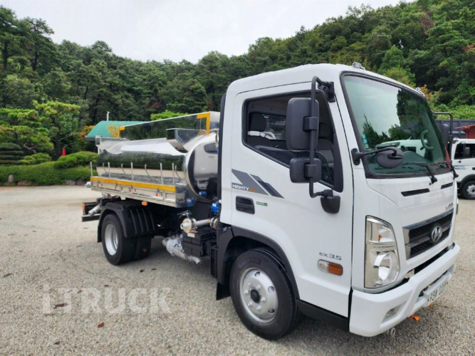 현대 살수차 올뉴마이티 스텐탱크 4,000L 수동 2