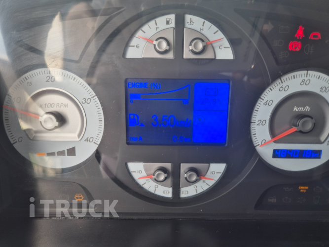 타타대우 프리마 260 후축 윙바디 4.5톤 수동 11