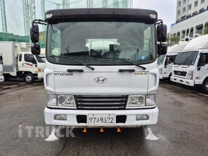 현대 살수차 메가트럭 스텐탱크 8,000L 수동 2