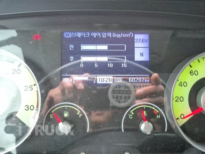 현대 메가트럭 300 단바리 카고 5톤 오토 8