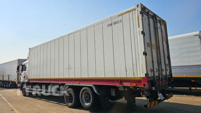 만 TGM 290 후축 냉동탑 4.5톤 오토 5