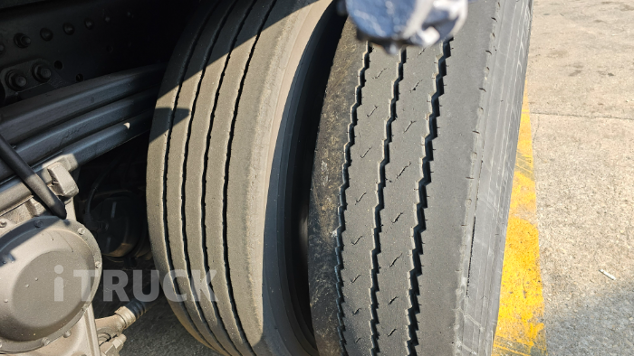 현대 엑시언트 540 앞축 상승윙바디 25톤 오토 리타더 13