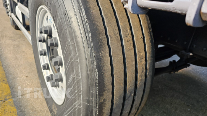 현대 엑시언트 프로 540 앞축 상승윙바디 25톤 오토 리타더 6