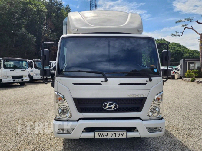 현대 마이티와이드 3.5톤 광폭 윙바디 슈퍼캡 1