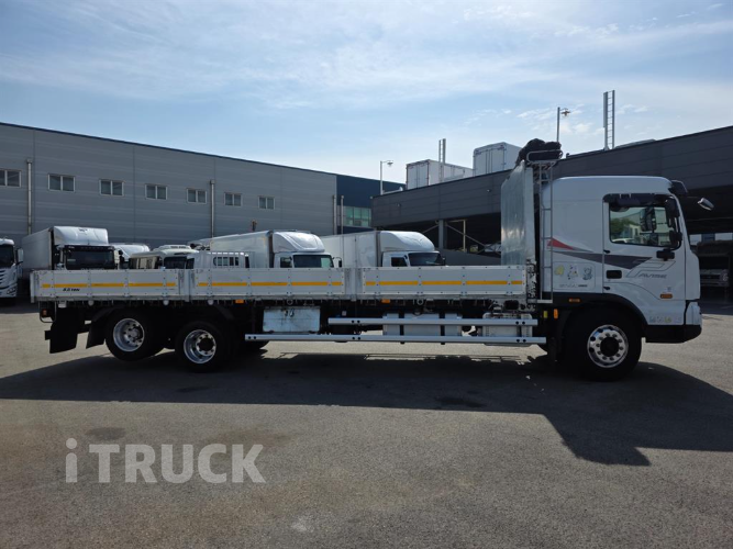 현대 파비스 후축 카고 8.5톤 오토 4