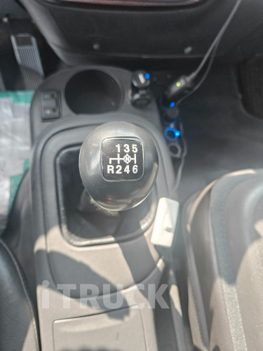현대 메가트럭 250 앞축 카고 4.5톤 수동 8