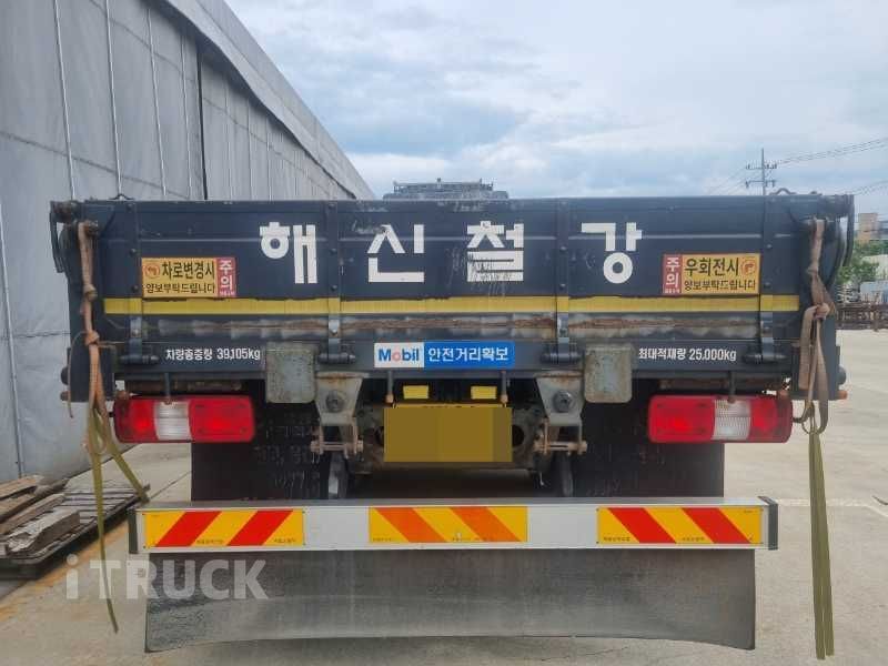 현대 엑시언트 앞축 카고 23.5톤 오토 리타더 4