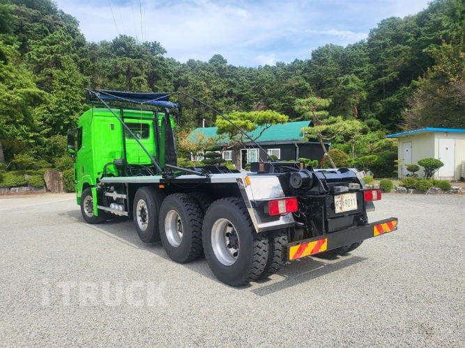 현대 엑시언트 암롤 520 24톤 수동 앞축 2