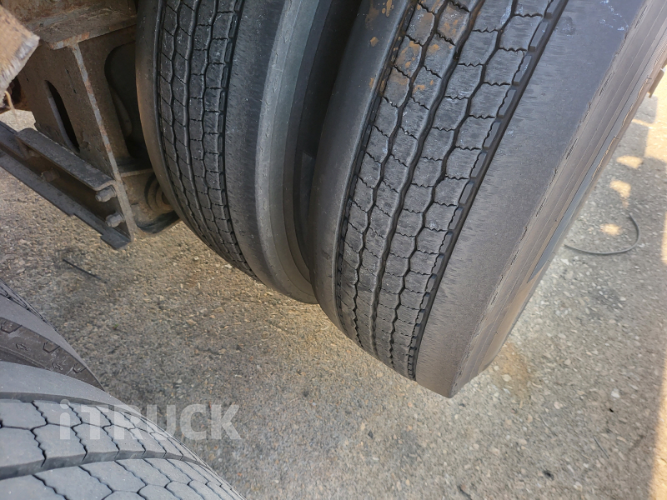 벤츠 아록스 299 후축 냉장 컨테이너탑 4.5톤 오토 8