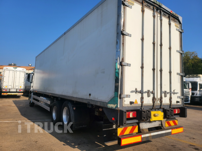 벤츠 아록스 299 후축 냉장 컨테이너탑 4.5톤 오토 5